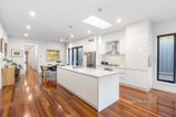 https://images.listonce.com.au/custom/160x/listings/8a-howe-street-murrumbeena-vic-3163/586/01529586_img_04.jpg?p9ftCT4jpPU