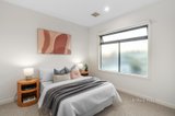 https://images.listonce.com.au/custom/160x/listings/8a-howe-street-murrumbeena-vic-3163/586/01529586_img_08.jpg?Uy6IkPJQUiE