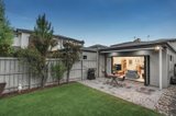 https://images.listonce.com.au/custom/160x/listings/8a-howe-street-murrumbeena-vic-3163/586/01529586_img_12.jpg?AS20jqmKVhc