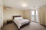 https://images.listonce.com.au/custom/160x/listings/8a-irving-avenue-murrumbeena-vic-3163/295/00687295_img_06.jpg?XuZr_RbOl_U