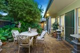 https://images.listonce.com.au/custom/160x/listings/8a-kooyong-road-armadale-vic-3143/547/00471547_img_04.jpg?NIeiRgpLnN0