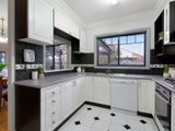 https://images.listonce.com.au/custom/160x/listings/8a-quarry-road-mitcham-vic-3132/738/00970738_img_03.jpg?Z5PVrj_KD08