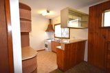 https://images.listonce.com.au/custom/160x/listings/8a-shield-court-kilsyth-vic-3137/852/01737852_img_02.jpg?ZxQD2_KifiM