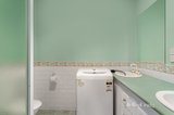 https://images.listonce.com.au/custom/160x/listings/8a-sutton-st-st-andrews-vic-3761/184/01734184_img_08.jpg?TT0jJXM2w0k