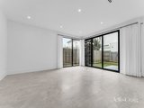 https://images.listonce.com.au/custom/160x/listings/8b-moylan-road-glen-waverley-vic-3150/997/01972997_img_03.jpg?iovltoy9EW4