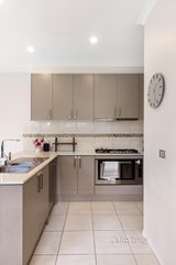 https://images.listonce.com.au/custom/160x/listings/8b-orchard-street-kilsyth-vic-3137/133/01641133_img_05.jpg?NTVIEla9yxI