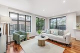 https://images.listonce.com.au/custom/160x/listings/8c-martin-place-glen-waverley-vic-3150/930/01583930_img_02.jpg?9Az002hlgiY