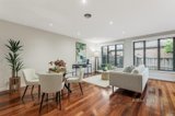 https://images.listonce.com.au/custom/160x/listings/8c-martin-place-glen-waverley-vic-3150/930/01583930_img_05.jpg?_DI2h0_uZXI