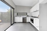 https://images.listonce.com.au/custom/160x/listings/8d-schofield-street-essendon-vic-3040/152/01442152_img_06.jpg?Iws9GjzmKIY