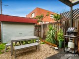 https://images.listonce.com.au/custom/160x/listings/9-11-chestnut-street-richmond-vic-3121/986/01086986_img_10.jpg?NMWP9cWwAWo