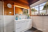 https://images.listonce.com.au/custom/160x/listings/9-11-grantully-street-mount-evelyn-vic-3796/490/01988490_img_12.jpg?XyWhVMx45LA
