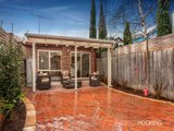 https://images.listonce.com.au/custom/160x/listings/9-agnes-street-yarraville-vic-3013/099/01203099_img_03.jpg?W0yAT4UNEXg