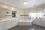 https://images.listonce.com.au/custom/160x/listings/9-alandale-avenue-balwyn-vic-3103/211/00317211_img_07.jpg?cE6iHAl8rQ8