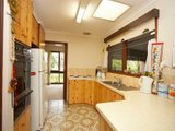 https://images.listonce.com.au/custom/160x/listings/9-ambrie-avenue-ringwood-vic-3134/110/00620110_img_05.jpg?wSYunIE1zhM