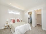 https://images.listonce.com.au/custom/160x/listings/9-anzac-crescent-williamstown-vic-3016/244/01203244_img_07.jpg?biuBtub9UcE