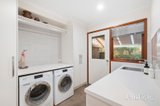 https://images.listonce.com.au/custom/160x/listings/9-appleberry-place-ringwood-north-vic-3134/203/01766203_img_16.jpg?yb0CATctboY