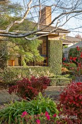 https://images.listonce.com.au/custom/160x/listings/9-appleberry-place-ringwood-north-vic-3134/203/01766203_img_18.jpg?kMGJn-Obr04
