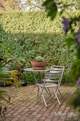 https://images.listonce.com.au/custom/160x/listings/9-appleberry-place-ringwood-north-vic-3134/203/01766203_img_19.jpg?LZr3ZynsGKY