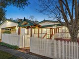 https://images.listonce.com.au/custom/160x/listings/9-athlone-street-lilydale-vic-3140/114/00621114_img_01.jpg?fkCadnv9nSA