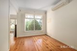 https://images.listonce.com.au/custom/160x/listings/9-atlantic-street-clayton-vic-3168/776/01824776_img_05.jpg?wvY7oUf8wuU