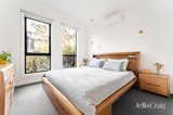https://images.listonce.com.au/custom/160x/listings/9-barrel-rise-eltham-vic-3095/990/01980990_img_07.jpg?m_IniNYKHLs