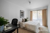 https://images.listonce.com.au/custom/160x/listings/9-barriedale-court-eltham-vic-3095/580/01895580_img_09.jpg?gM0-0K-haU8