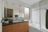 https://images.listonce.com.au/custom/160x/listings/9-barriedale-court-eltham-vic-3095/580/01895580_img_10.jpg?ewsN5d9eWn8