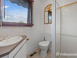 https://images.listonce.com.au/custom/160x/listings/9-batterbee-drive-mooroolbark-vic-3138/957/01525957_img_12.jpg?cMs4Apov-S8