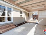 https://images.listonce.com.au/custom/160x/listings/9-beresford-road-lilydale-vic-3140/464/01529464_img_14.jpg?9ZvpLRk4Omw