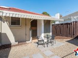 https://images.listonce.com.au/custom/160x/listings/9-beresford-road-lilydale-vic-3140/464/01529464_img_15.jpg?8p_l0-i0nb4