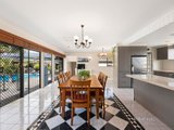 https://images.listonce.com.au/custom/160x/listings/9-berwyn-crescent-templestowe-vic-3106/877/01637877_img_05.jpg?hQZvmCQ4c4o