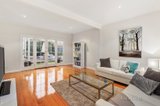 https://images.listonce.com.au/custom/160x/listings/9-beverley-grove-mount-waverley-vic-3149/467/00404467_img_04.jpg?92XPraWi58U