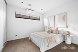 https://images.listonce.com.au/custom/160x/listings/9-blessington-street-newtown-vic-3220/725/01821725_img_12.jpg?fGDUfMM1nI4