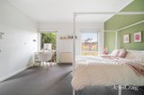 https://images.listonce.com.au/custom/160x/listings/9-bronwyn-court-research-vic-3095/926/01779926_img_17.jpg?3QuDq3205M0