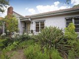 https://images.listonce.com.au/custom/160x/listings/9-bruce-street-balwyn-vic-3103/476/01684476_img_05.jpg?vwpmpF7hzLI