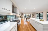 https://images.listonce.com.au/custom/160x/listings/9-buvelot-wynd-doncaster-east-vic-3109/618/01509618_img_05.jpg?Qwu1pDK0Yw4