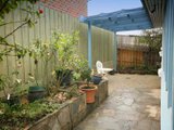 https://images.listonce.com.au/custom/160x/listings/9-byron-street-box-hill-south-vic-3128/918/01743918_img_07.jpg?3Q9Eju6ufq0