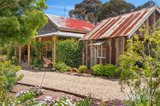 https://images.listonce.com.au/custom/160x/listings/9-campbell-street-newstead-vic-3462/571/01824571_img_14.jpg?pv3NPJWw2jY