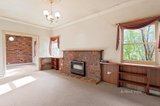 https://images.listonce.com.au/custom/160x/listings/9-carcoola-road-ringwood-east-vic-3135/382/01736382_img_03.jpg?k8_4pKFGTqY