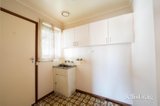 https://images.listonce.com.au/custom/160x/listings/9-carpenter-street-wendouree-vic-3355/921/01941921_img_11.jpg?AuFQK9N6qUk