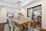 https://images.listonce.com.au/custom/160x/listings/9-carrington-court-burwood-east-vic-3151/942/01953942_img_04.jpg?5LiSippyhz4