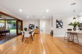 https://images.listonce.com.au/custom/160x/listings/9-catherine-street-ringwood-vic-3134/135/01629135_img_07.jpg?mLhx5l5uA_Q