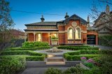 https://images.listonce.com.au/custom/160x/listings/9-chaucer-crescent-canterbury-vic-3126/956/00419956_img_01.jpg?PtcsTLeofMY