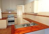 https://images.listonce.com.au/custom/160x/listings/9-chaucer-street-hamlyn-heights-vic-3215/700/01970700_img_22.jpg?Owz5VRizLyo