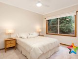 https://images.listonce.com.au/custom/160x/listings/9-christa-court-lilydale-vic-3140/603/01524603_img_11.jpg?CPM1sYUMpy0