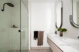 https://images.listonce.com.au/custom/160x/listings/9-clarke-street-brunswick-east-vic-3057/576/01579576_img_10.jpg?kV47YBWNDmQ