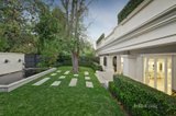 https://images.listonce.com.au/custom/160x/listings/9-cochran-avenue-camberwell-vic-3124/139/01681139_img_14.jpg?i7EGQ587y8Q
