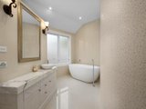 https://images.listonce.com.au/custom/160x/listings/9-cole-street-hawthorn-east-vic-3123/838/01683838_img_15.jpg?w-vlwPGq8Yg