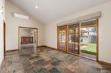https://images.listonce.com.au/custom/160x/listings/9-conole-court-lara-vic-3212/553/01698553_img_05.jpg?8xTgZ1__t2A