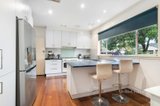 https://images.listonce.com.au/custom/160x/listings/9-cormick-street-bentleigh-east-vic-3165/215/01200215_img_06.jpg?yXj8rhKGqvc